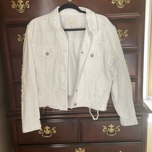 American Eagle white ripped denim jacket- size m